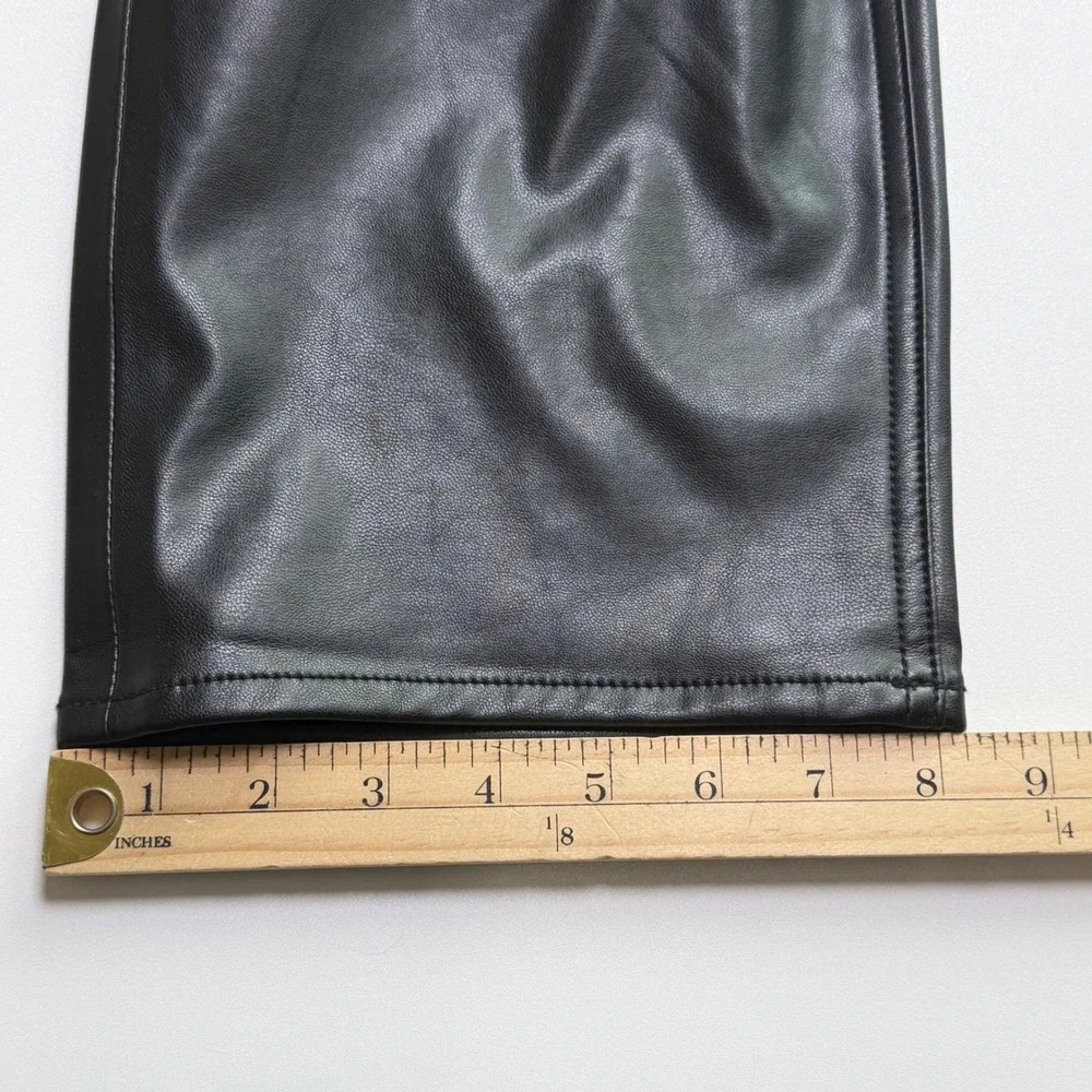 Abercrombie Womens size 18 Black 90s Straight Jeans Faux‎ Leather High Rise